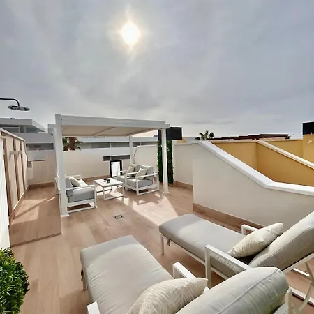 Adeje Paradise * أذيخي